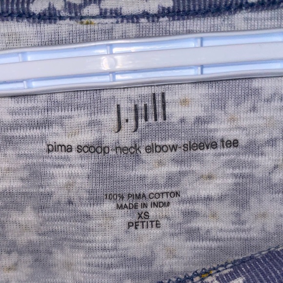 J. Jill Blue Pima Cotton Scoop Neck Tee with White Florals Short Sleeve - Picture 3 of 6